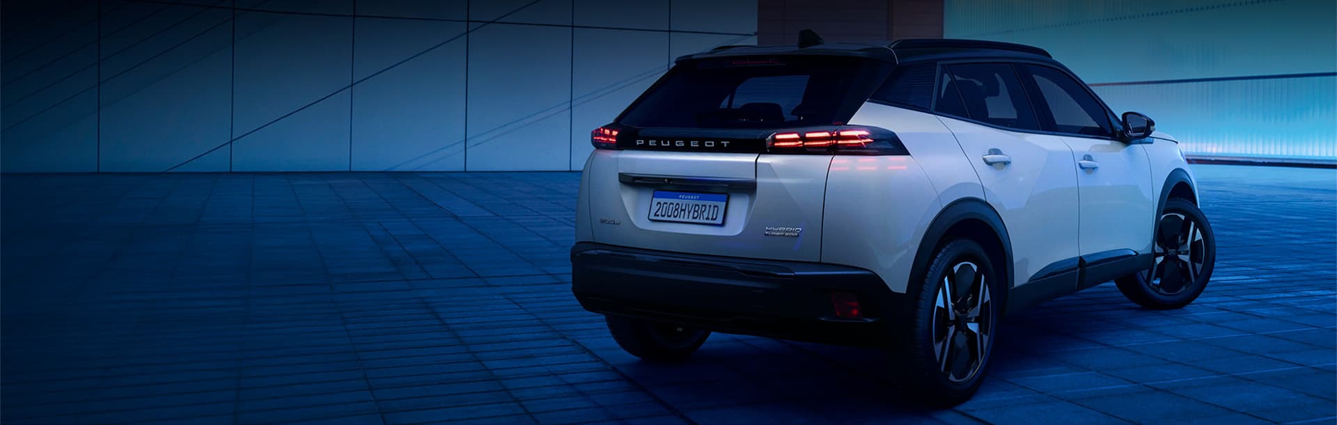 Novo Peugeot 2008 GT Hybrid